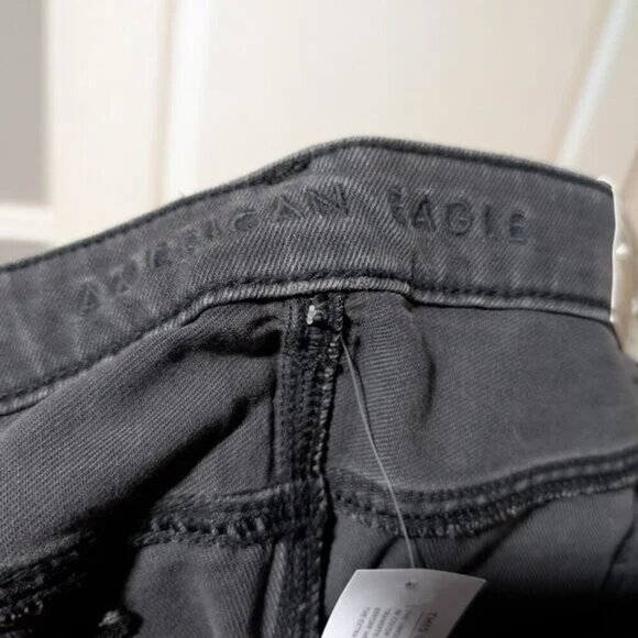 NWT AE | Denim Highest Waist Baggy Short in Black - Picture 4 of 14